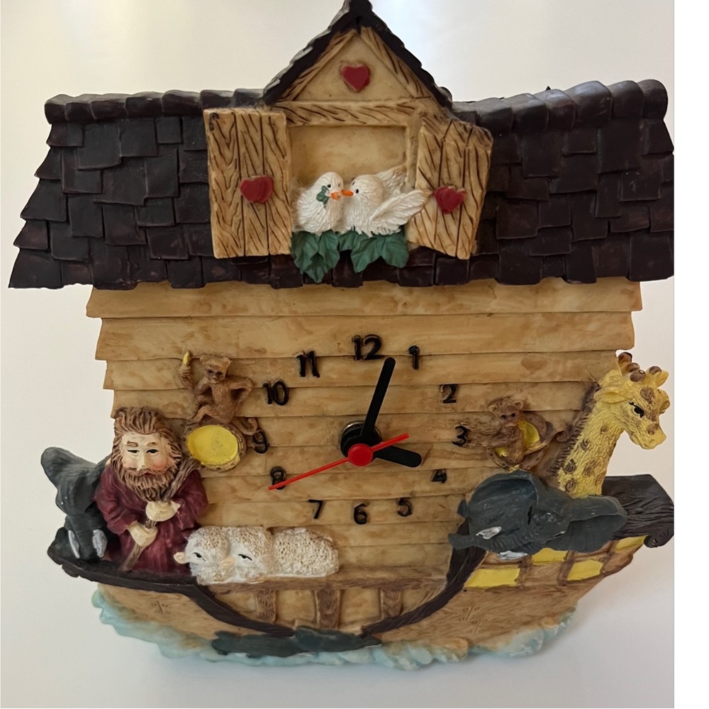 Noah’s Ark Vintage 1995 Table Top Clock Battery Operated